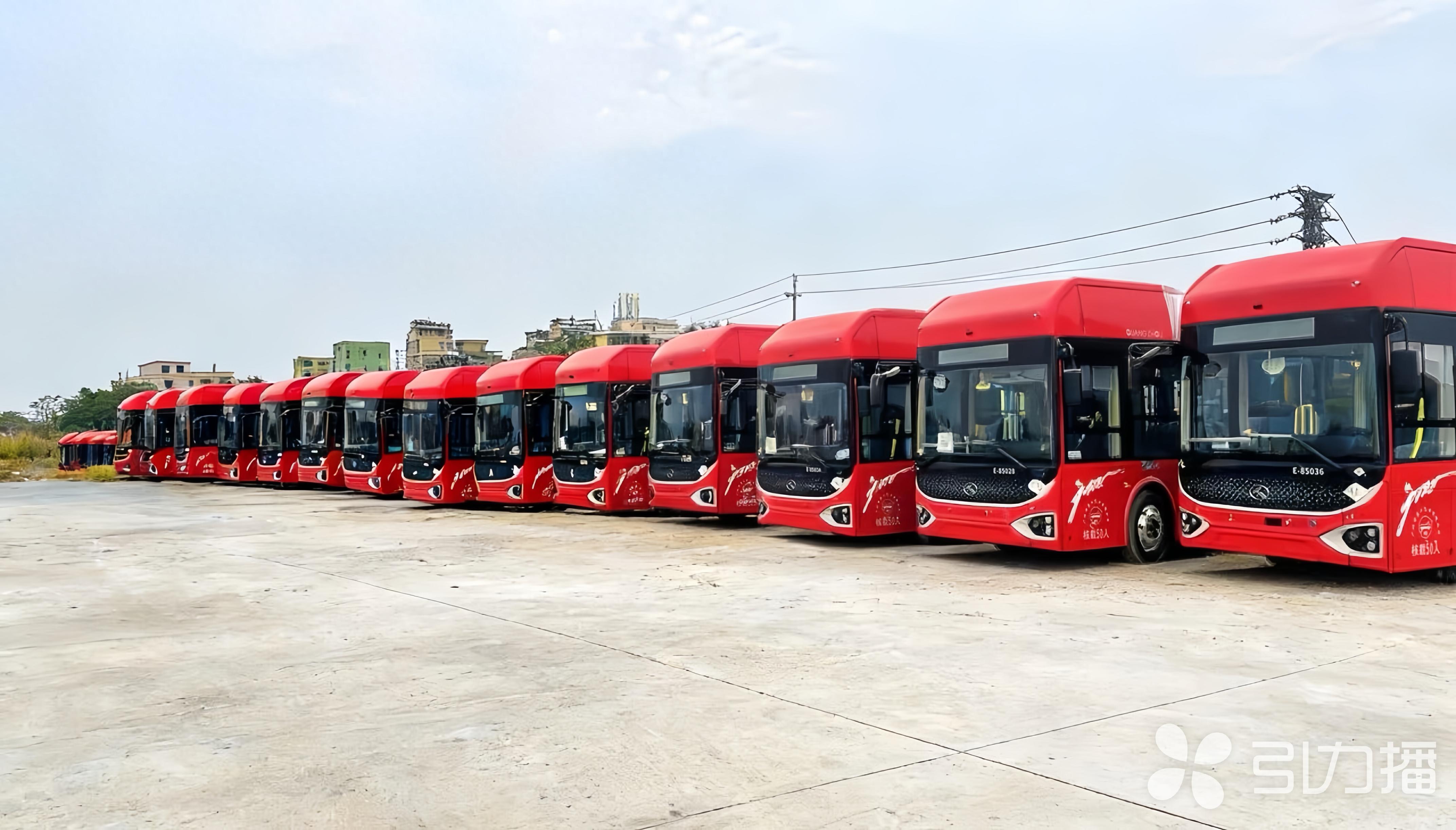 苏州企业交付国内最大批量氢能公交订单(图1)